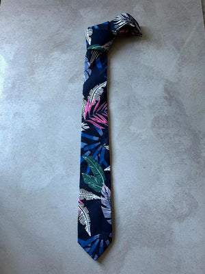 Navy large leaf skinny tie