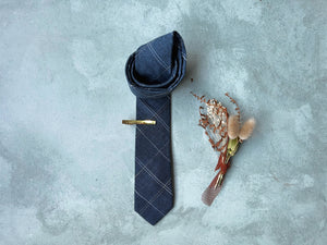 BLUE/GREY STRIPED WOOL TIE