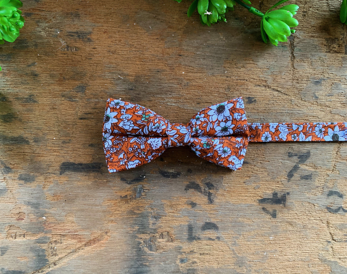 Floral bow tie discount