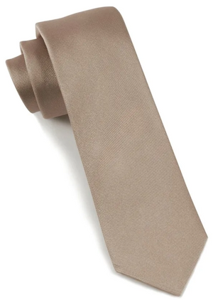 SOLID CHAMPAGNE YELLOW SILKY TIE FINISH